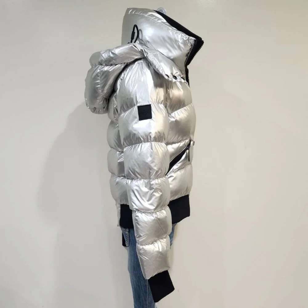 💥HOT ITEM!💥SAM. Bungalow Puffer Jacket in Glossy Metallic Silver - Picture 13 of 16